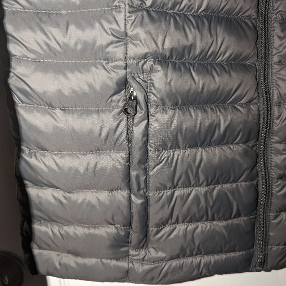 CORE light weight down jacket, small - Picture 3 of 4